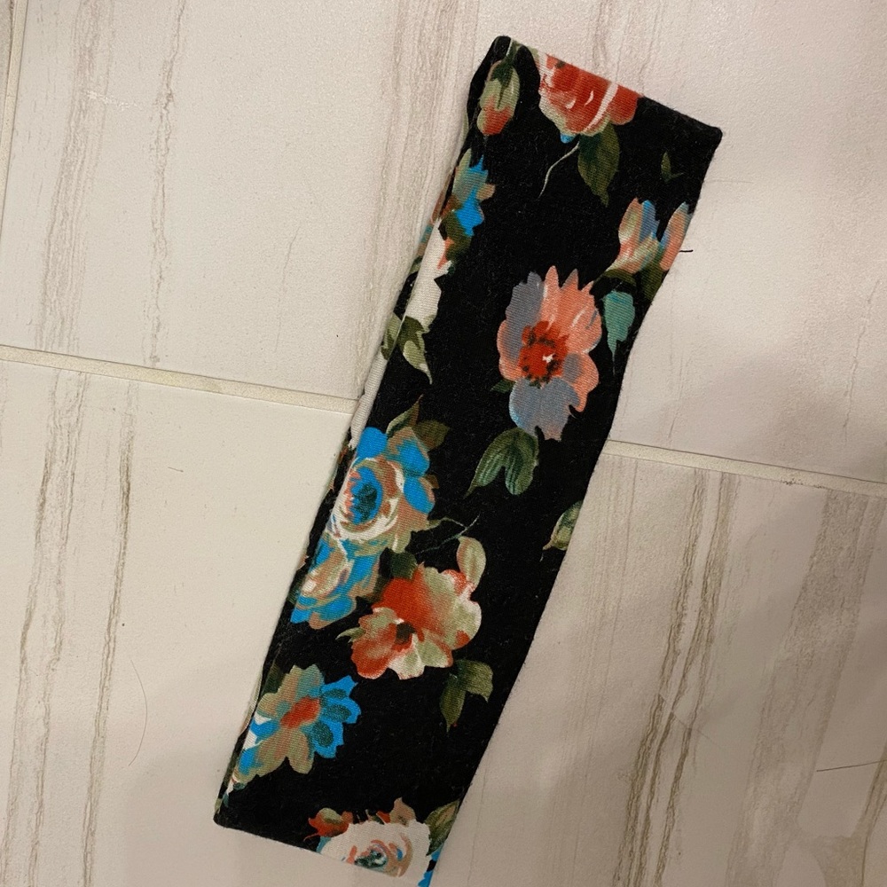 Floral pattern fabric headband